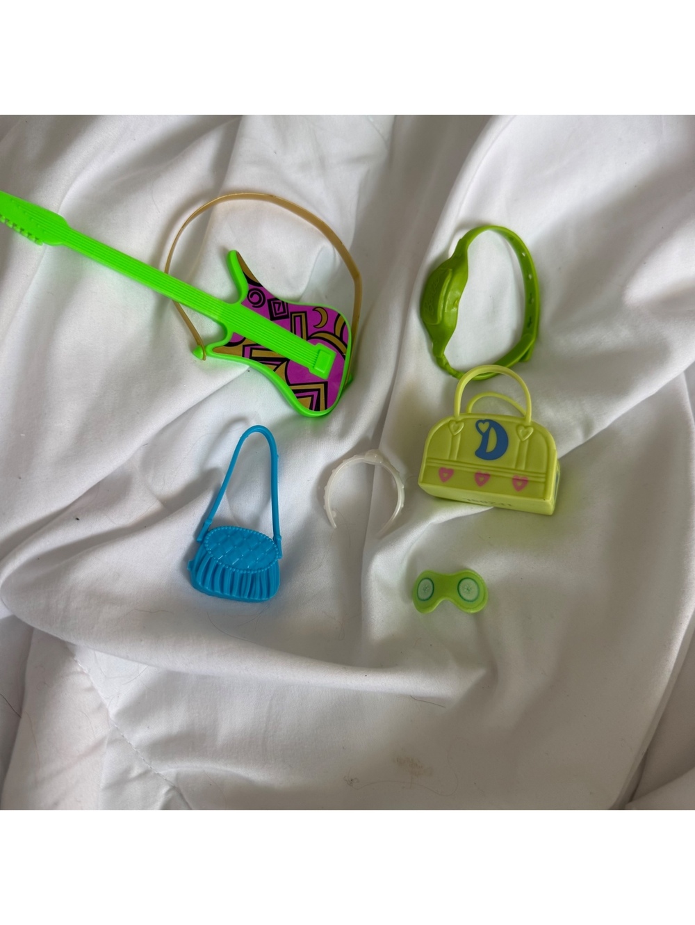 barbie / doll accessories